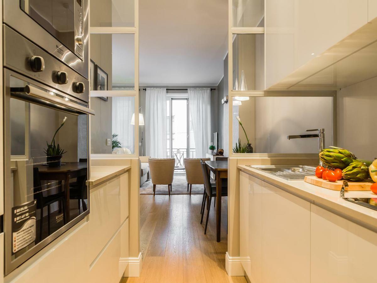Milano Manzoni Clc Apartments Bagian luar foto